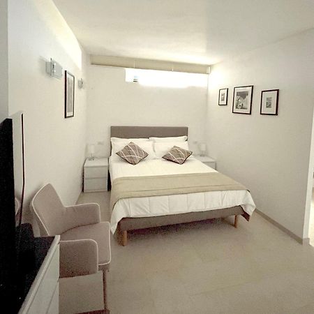 Tiberi Capri Apartment Exterior photo